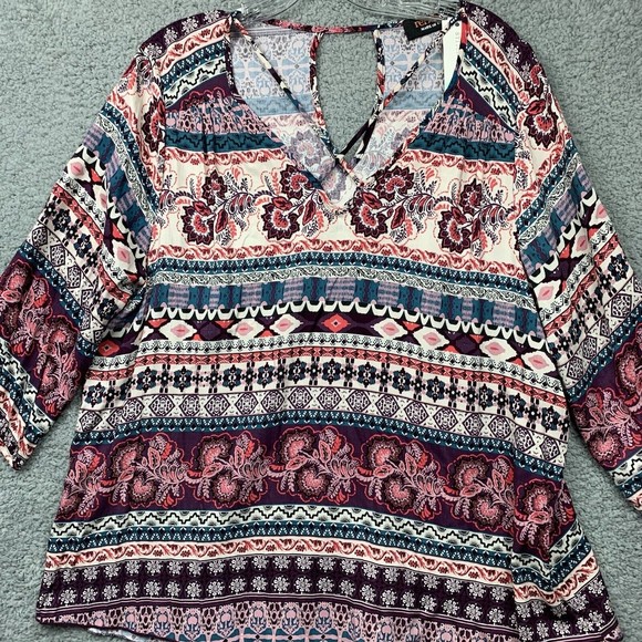 RENEE C Womens Blouse Size XL Stitch Fix Boho 3/4 Sleeve Keyhole Crossfront NWT - Picture 3 of 14